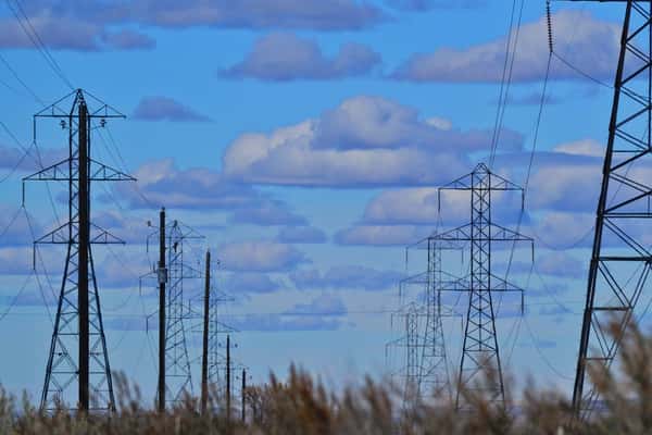ระบบโซลาร์เซลล์: On-Grid, Off-Grid, Hybrid แบบไหนเหมาะกับชีวิตจริงของคุณที่สุด?