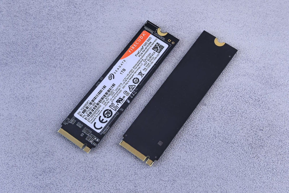 SSD NVMe vs. SATA: ทางด่วนข้อมูลสำหรับงานสร้างสรรค์ เร่งสปีดทุกโปรเจกต์